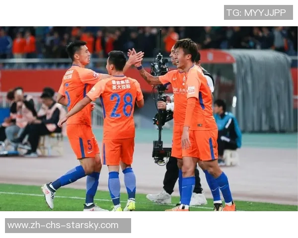 北京队迎战山东鲁能全力争胜期待精彩对决与球迷共庆足球盛宴